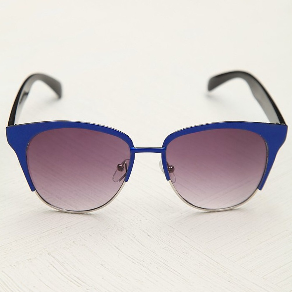 ❤️BOGO❤️New Free People Blue Club Master